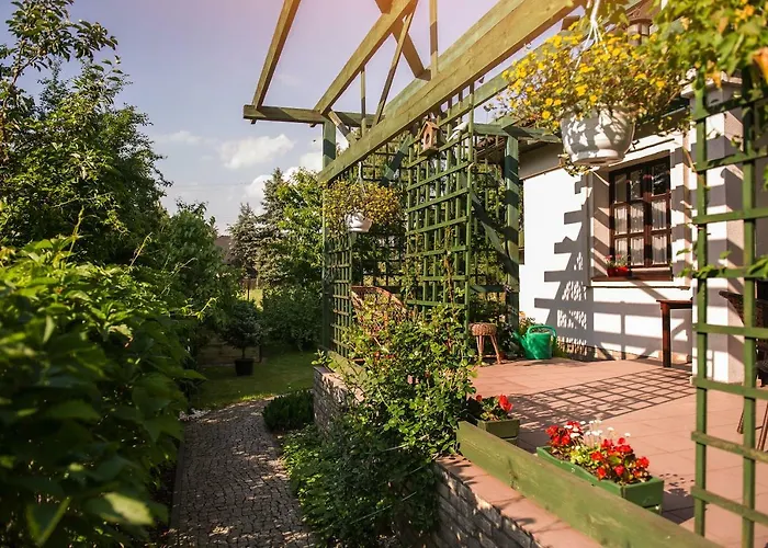 Jada Goscie Гостевой дом Piasek (Pszczyna)